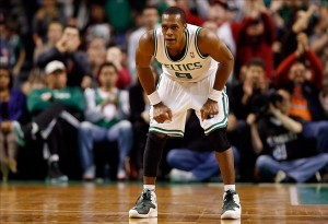 Rajon Rondo desfalcará os Celtics no início da temporada.