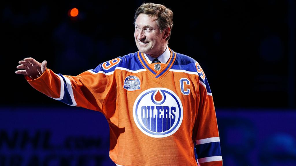 Wayne Gretzky participa do Heritage Classic