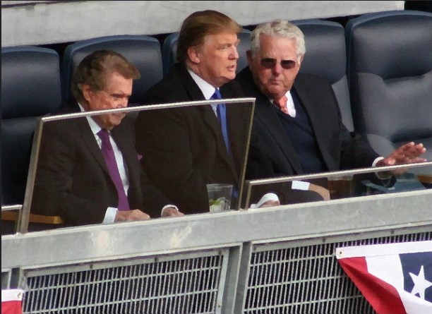 Trump nas tribunas do Yankee Stadium