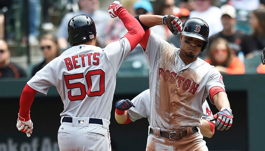 Com HR de Mookie Betts, Red Sox vencem Orioles