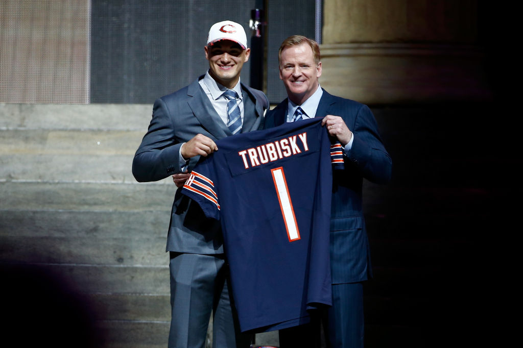 Mitchell Trubisky é escolhido pelo Chicago Bears no Draft da NFL