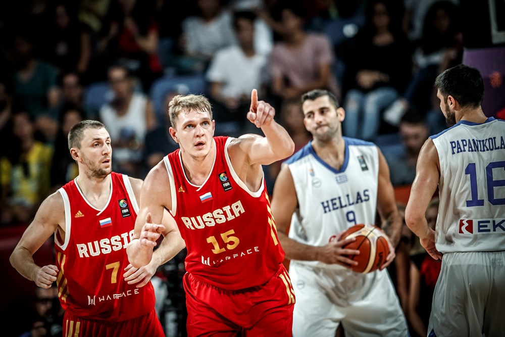 Rússia de Timofey Mozgov avança no Eurobasket 2017