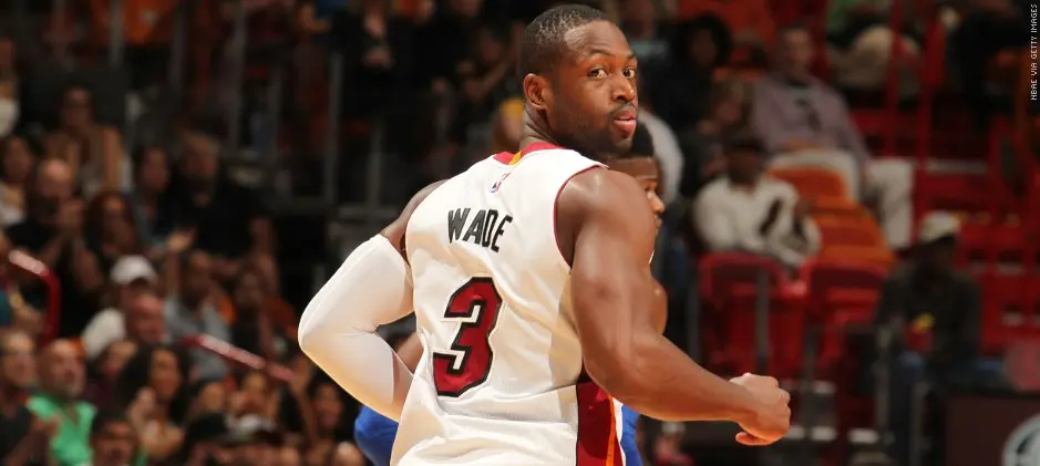 Dwyane Wade confirma renovação e jogará última temporada da carreira pelo Heat