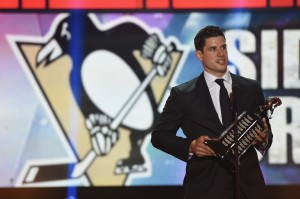 Pela segunda vez, Crosby conquista o prêmio de MVP da temporada