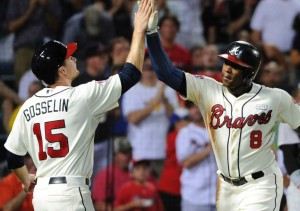 Justin Upton anotou um home run de duas corridas na vitória do Atlanta Braves (Foto: AP)