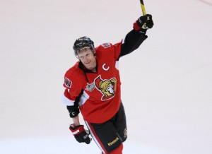 Alfredsson defendeu os Senators por 17 temporadas (Foto: Metronews)