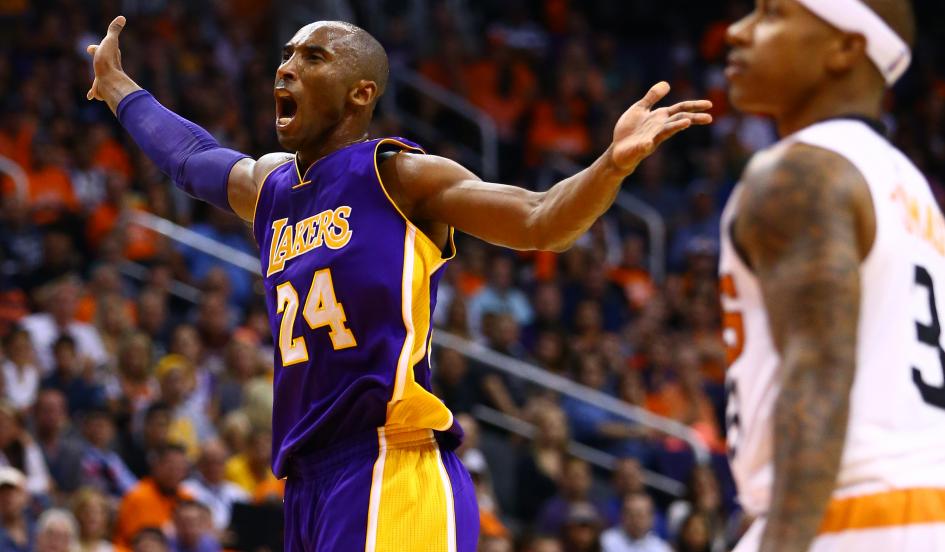 Kobe Bryant está nervoso com o começo ruim dos Lakers, mas está fazendo sua parte (Foto: USA Today Sports)