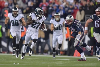 Eagles quebram tabu e impõem a segunda derrota seguida dos Patriots - The Playoffs