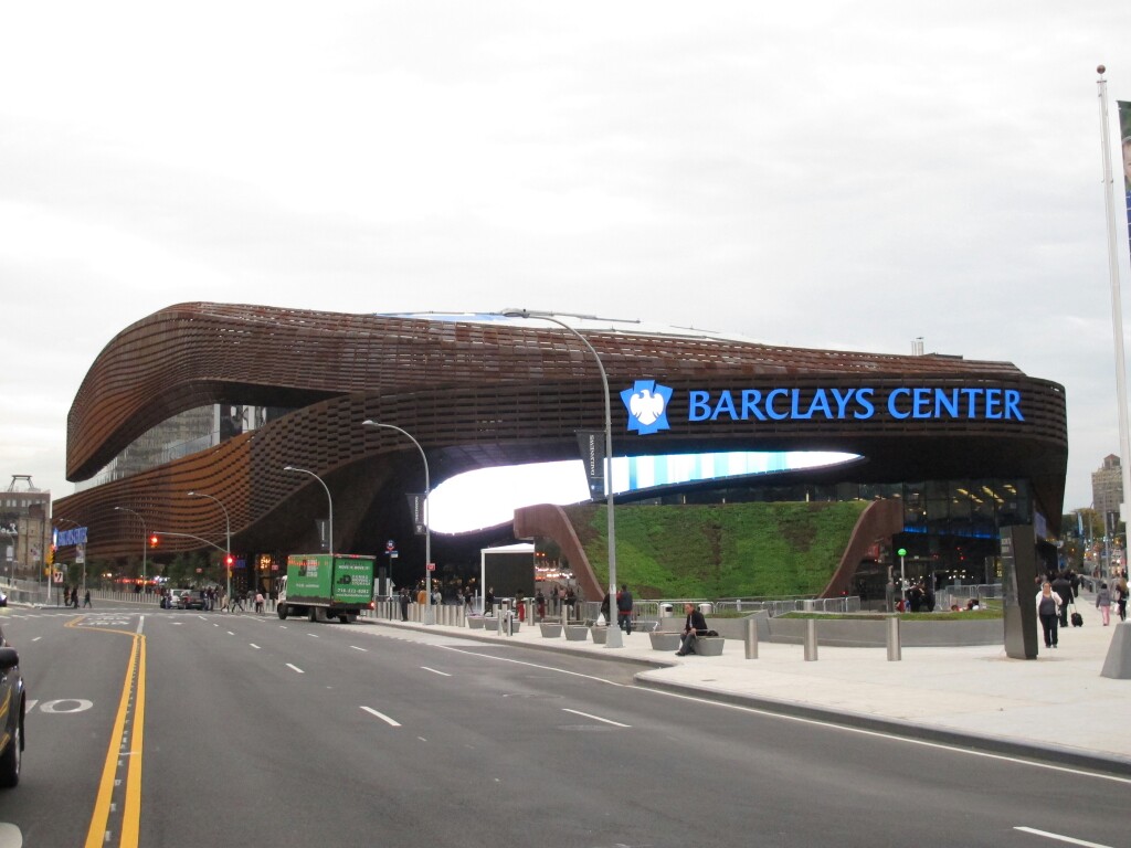 Barclays_Center_western_side
