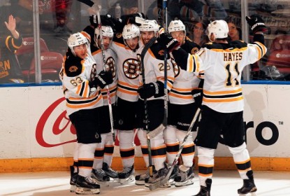 Em noite de recordes, Bruins vencem Panthers na prorrogação - The Playoffs