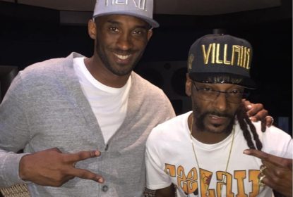 Kobe Bryant ao lado de Snoop Dogg