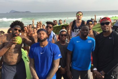 De folga, astros dos EUA vão à praia enquanto Carmelo Anthony visita Santa Marta e ganha grafite - The Playoffs