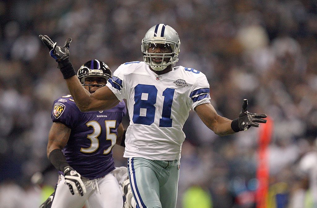 IRVING, TX - DECEMBER 20: Terrell Owens #81 of the Dallas Cowboys reacts after a play during their NFL game against the Baltimore Ravens at Texas Stadium on December 20, 2008 in Irving, Texas. The Ravens defeated the Cowboys 33-24.