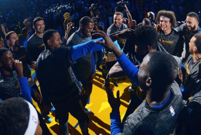 Com Curry e Durant inspirados, Warriors fecham a pré-temporada com vitória em cima dos Blazers - The Playoffs