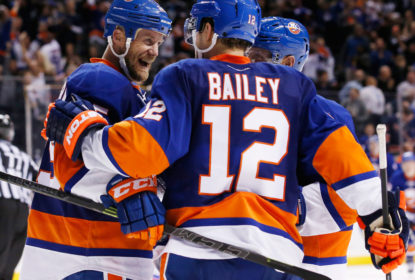 Na prorrogação, Islanders vencem a primeira na temporada da NHL - The Playoffs