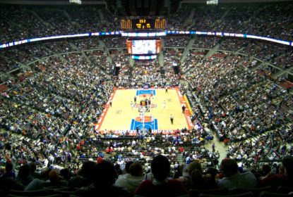 Antiga arena do Detroit Pistons, The Palace of Auburn Hills é implodido - The Playoffs