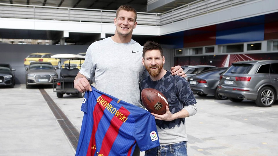 Rob Gronkowski esteve na Espanha e conheceu Messi
