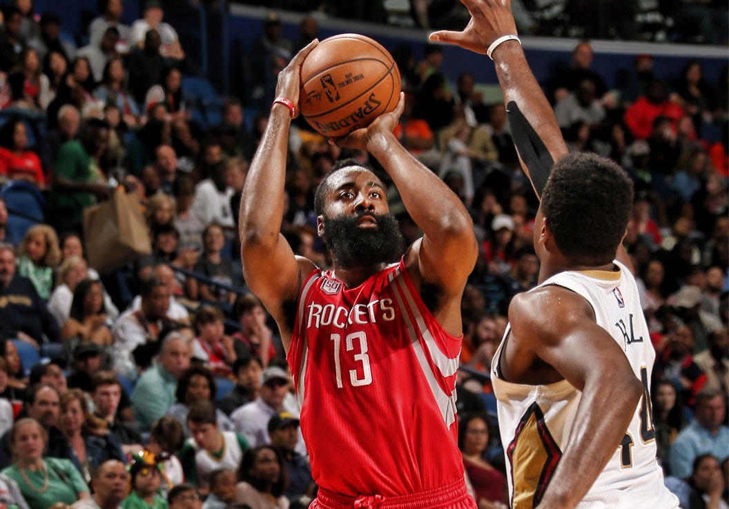 James Harden quebra recordes em derrota dos Rockets para os Pelicans