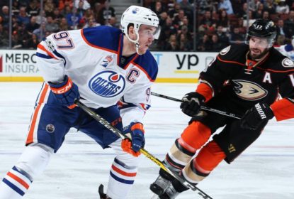 Fora de casa, Oilers vencem Ducks e largam na frente na série - The Playoffs