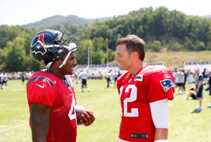 Tom Brady diz que vê ‘ótimo futuro’ para Deshaun Watson na NFL - The Playoffs