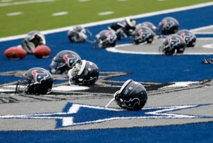 Texans e Cowboys vão doar US$1 milhão para as vítimas do furacão Harvey - The Playoffs
