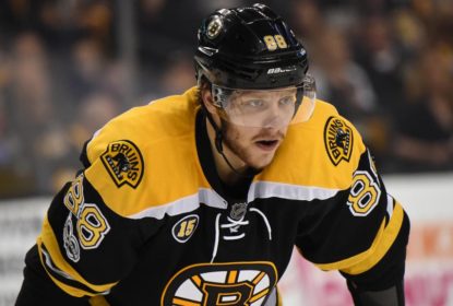 Lesionado, David Pastrnak desfalca os Bruins por pelo menos 2 semanas - The Playoffs
