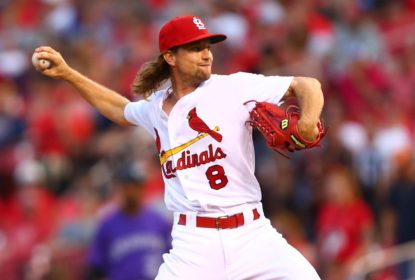 Seattle Mariners adquire Mike Leake junto ao St. Louis Cardinals - The Playoffs