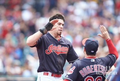 Bradley Zimmer fratura mão esquerda e perde resto da temporada nos Indians - The Playoffs