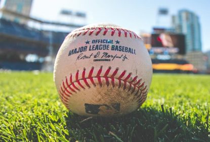 MLB irá gravar ligações feitas do dugout para evitar roubo de sinais - The Playoffs