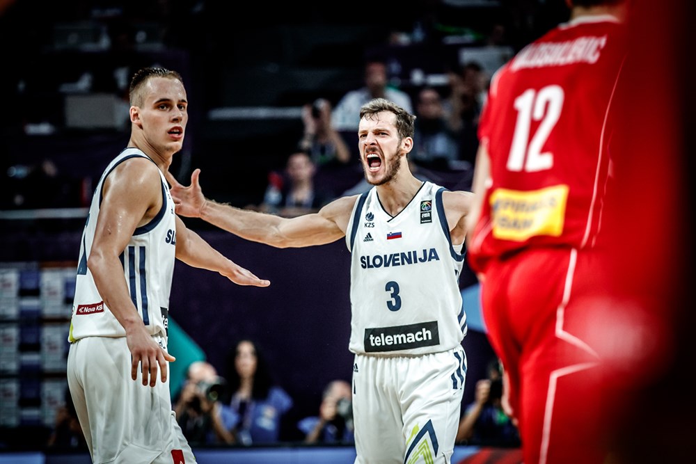 Dragic e Prepelic em vit´roa da Eslovênia sobre a Sérvia na final do Eurobasket 2017