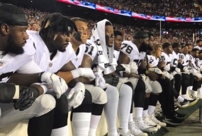 Trump rebate protestos do final de semana na NFL - The Playoffs