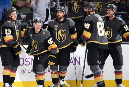 Vegas Golden Knights derrota Boston Bruins por 3 a 1 - The Playoffs
