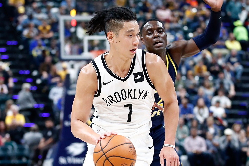 INDIANAPOLIS, IN - OCTOBER 18: Jeremy Lin #7 of the Brooklyn Nets dribbles the ball against the Indiana Pacers at Bankers Life Fieldhouse on October 18, 2017 in Indianapolis, Indiana