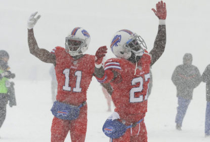 Bills vencem Colts em casa, com muita neve e na prorrogação - The Playoffs