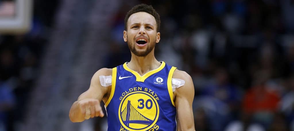 Exame descarta lesão, mas Curry está fora de próximo jogo dos Warriors