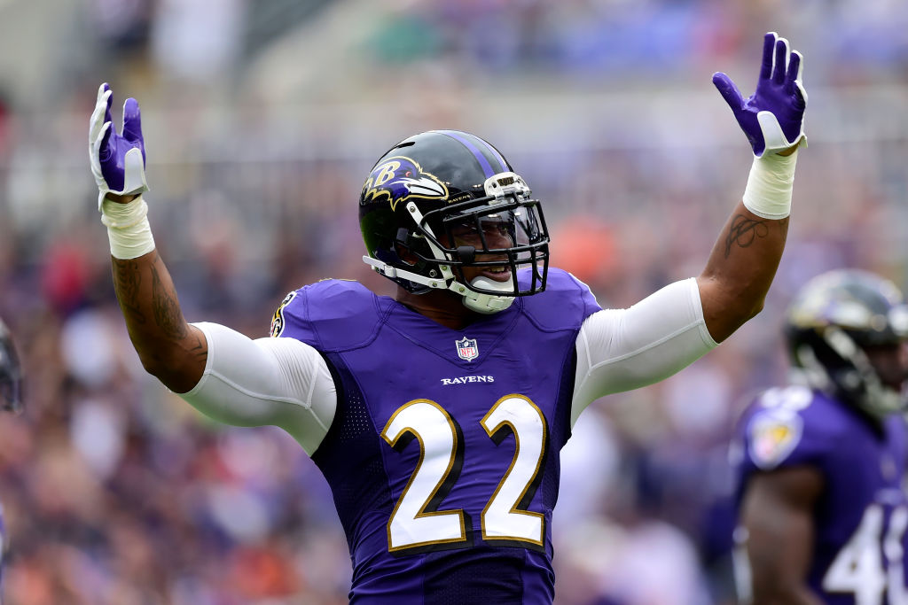 BALTIMORE, MD - OCTOBER 15: Cornerback Jimmy Smith #22 of the Baltimore Ravens reacts during the first quarter against the Chicago Bears at M&T Bank Stadium on October 15, 2017 in Baltimore, Maryland.