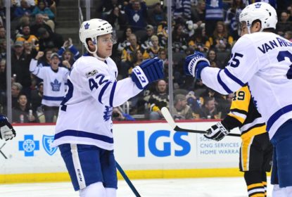 Em Pittsburgh, Bozak marca duas vezes e Maple Leafs derrotam Penguins - The Playoffs