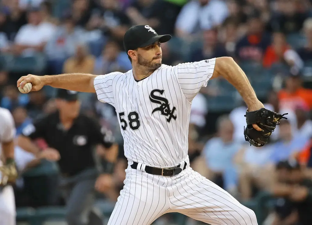 CHICAGO, IL - AUGUST 09:  Starting pitcher Miguel Gonzalez #58 of the Chicago White Sox delivers the ball against the Houston Astros at Guaranteed Rate Field on August 9, 2017 in Chicago, Illinois. 