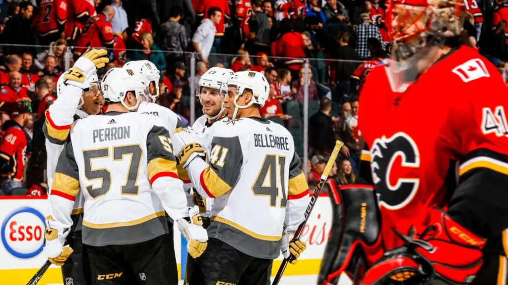 Golden Knights vencem Flames e igualam recorde de Panthers e Ducks