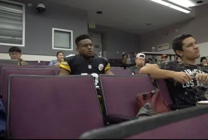 JuJu Smith-Schuster volta à sala de aula equipado e com uniforme dos Steelers - The Playoffs