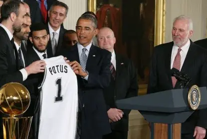 Barack Obama declara que jogaria pelo San Antonio Spurs se fosse free agent - The Playoffs