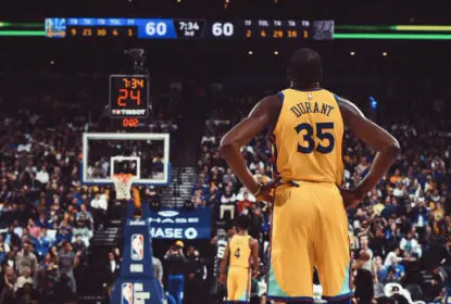 Curry se machuca, mas Durant salva a noite para os Warriors sobre os Spurs - The Playoffs