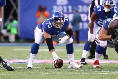 EAST RUTHERFORD, NJ - NOVEMBER 06: Weston Richburg #70 of the New York Giants in action against the Philadelphia Eagles during their game at MetLife Stadium on November 6, 2016 in East Rutherford, New Jersey.