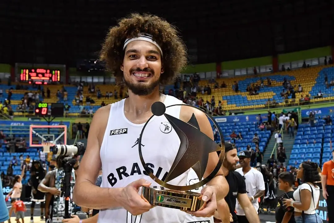 Anderson Varejão é eleito MVP do Jogo das Estrelas do NBB