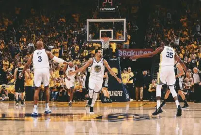 Em jogo de abertura, Warriors passam fácil pelos Spurs - The Playoffs
