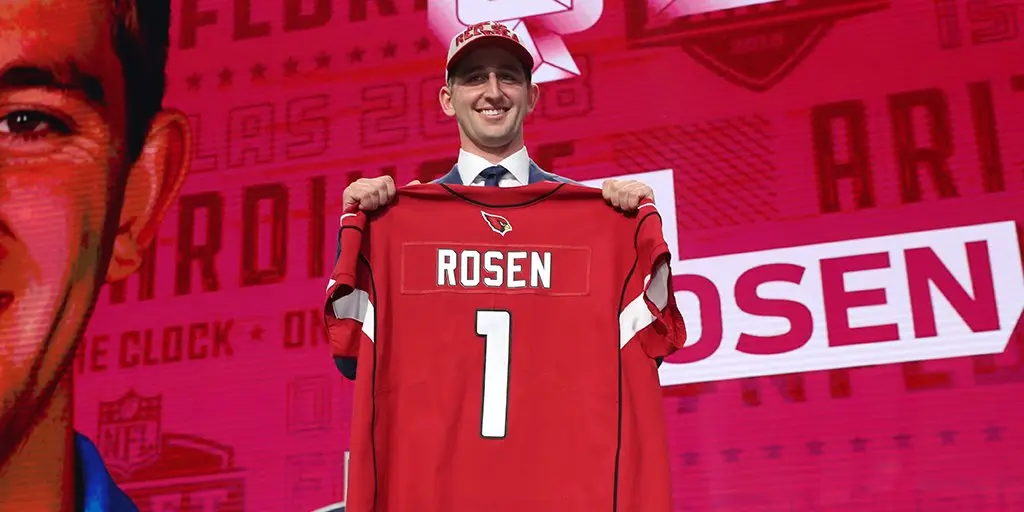 Josh Rosen foi a décima escolha geral do Draft de 2018 pelo Arizona Cardinals