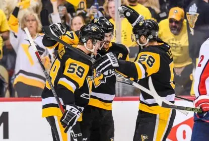 Com gol polêmico decisivo, Penguins vencem Capitals e empatam série - The Playoffs