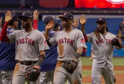 Boston Red Sox entrosado vence quarta partida seguida na MLB - The Playoffs