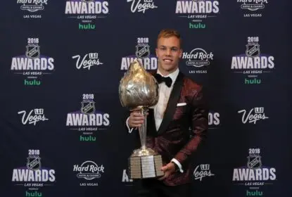 Taylor Hall conquista o prêmio de MVP da temporada da NHL - The Playoffs