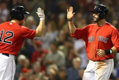 Em noite de 24 corridas e 34 rebatidas, Red Sox batem os Mariners de virada - The Playoffs